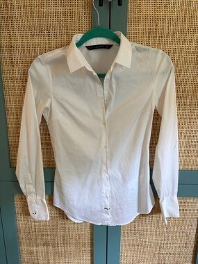 Zara Women’s Crisp White Button Down Poplin Shirt